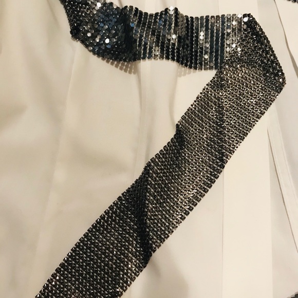 Express Woman Accessory. - Picture 3 of 4